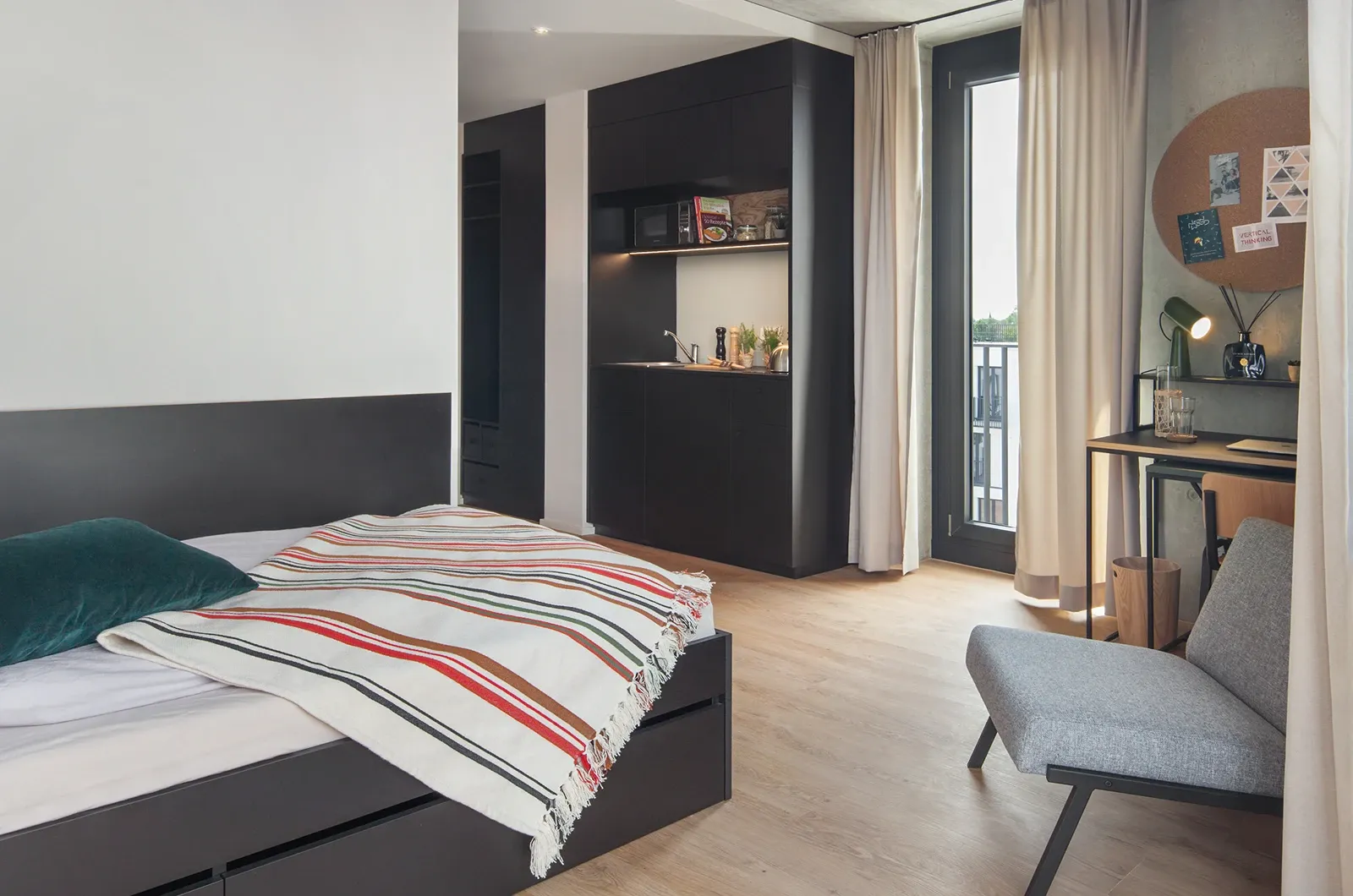 CAB Double Deluxe Balcony Apartment