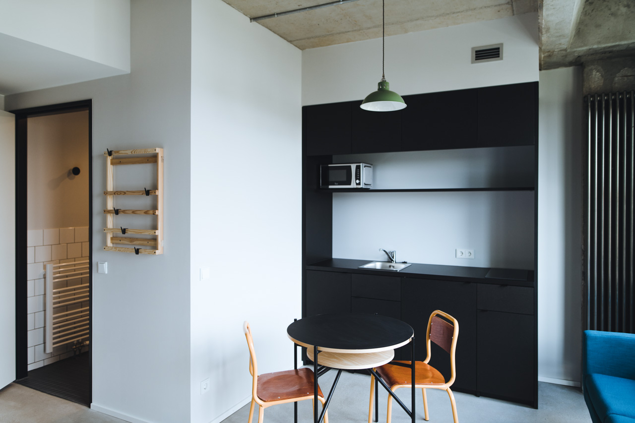Picture category double room Neon Wood