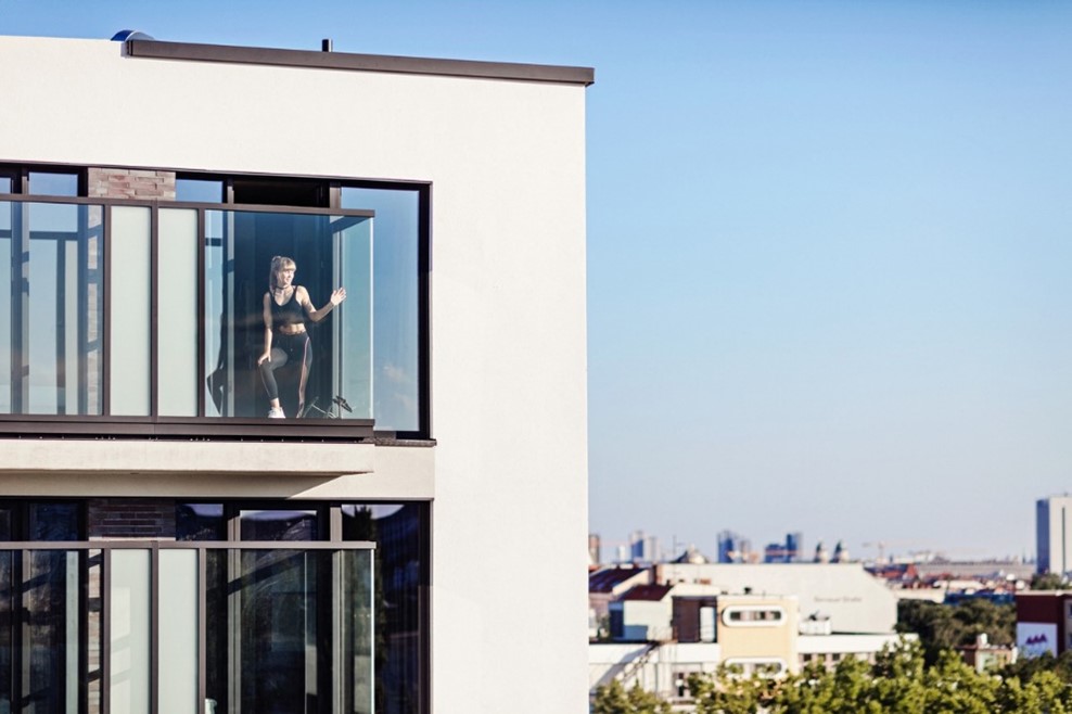 Berlin Wedding Classic Balcony